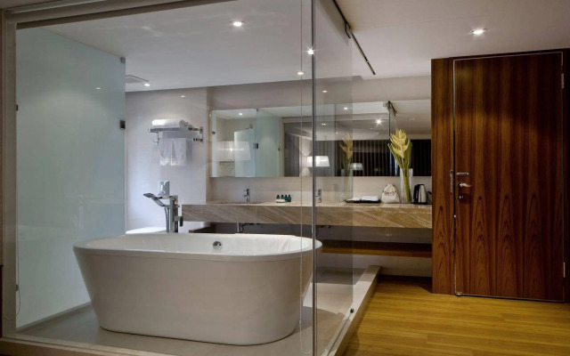Spa Home Sun Moon Lake Luxury Lakeside Hotel
