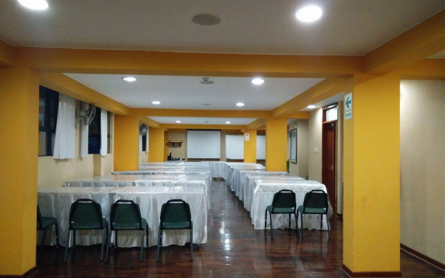 Hotel Panamericano