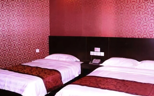 City 118 Qingdao Zhanqiao Railway Station