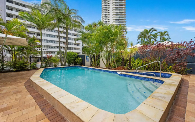 Hi Ho Beach Apartments