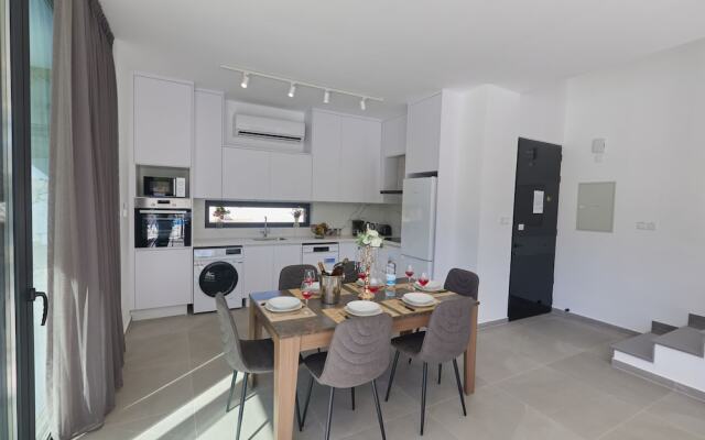 Protaras Elite Pearl Villa Ep4b
