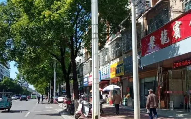 Fuyang Julong Hotel