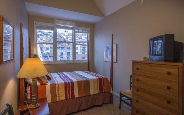 Columbia Place Condominium
