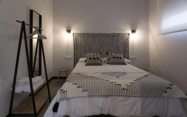 TRIA NOMINA Apartamentos Turísticos