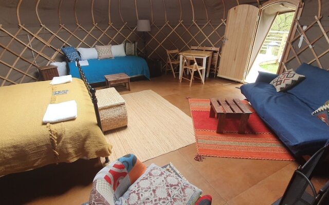 Stunning Premium Yurt in Kelburn Estate Near Largs