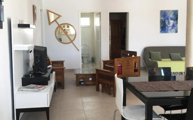 Independent Villa With Private Pool, Covered Parking