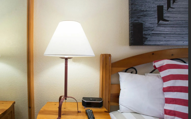 Beach Retreat & Lodge at Tahoe