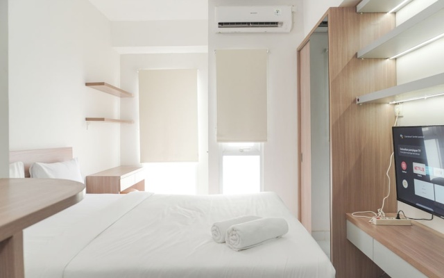 Modern Look And Homey Studio Apartment Amazana Serpong – Guest Rooms – South Tangerang