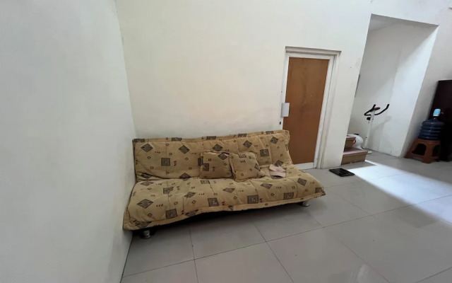 SPOT ON 94634 Homestay Griya Sunarti