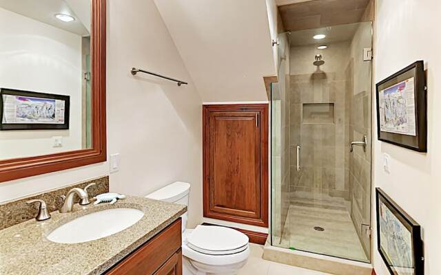 135 Aspen - 3 Br Townhouse