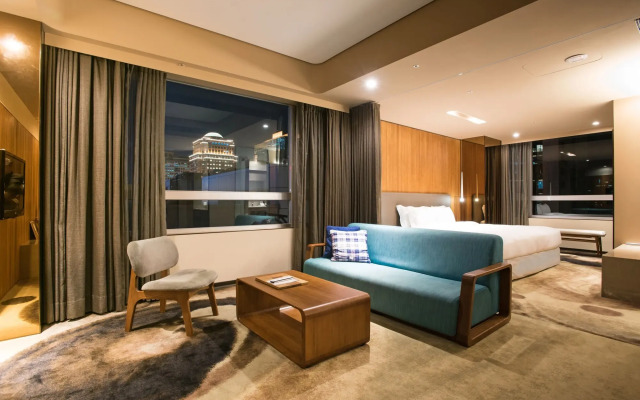 Home Hotel