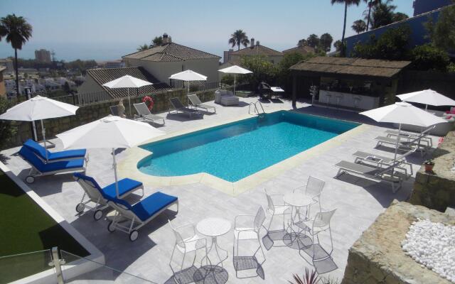 Three Palms (Adults only)