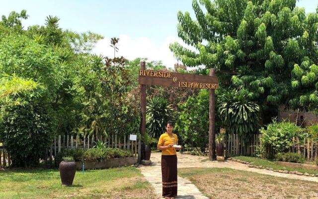 Riverside @ Hsipaw Resort