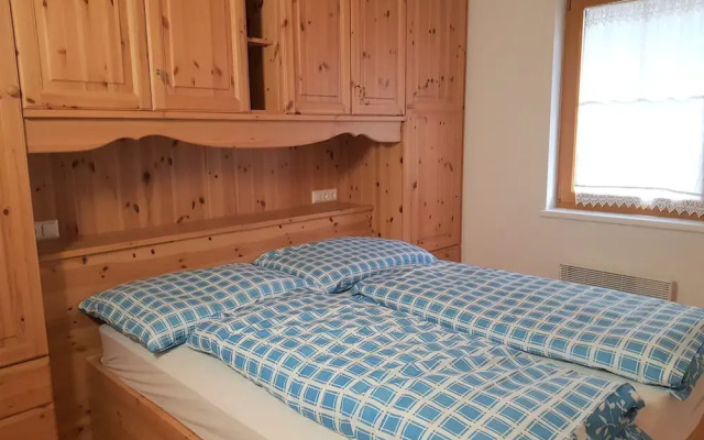 Bright Apartment Near Thermal Springs