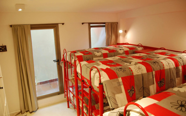 Malevo Muraña Hostel