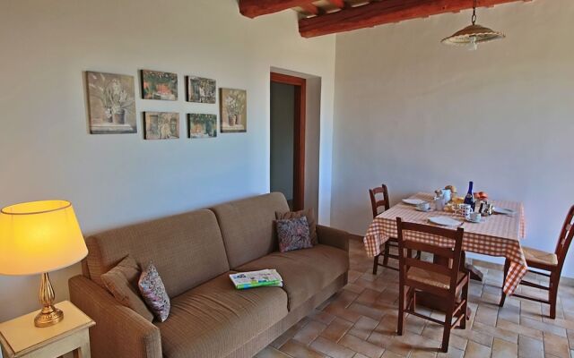 Agriturismo In The Hills, Private Terrace, Swimming Pool And Beautiful View