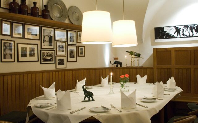 Hotel Elefant