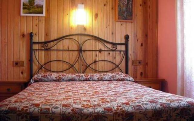 Hostal Pirineos