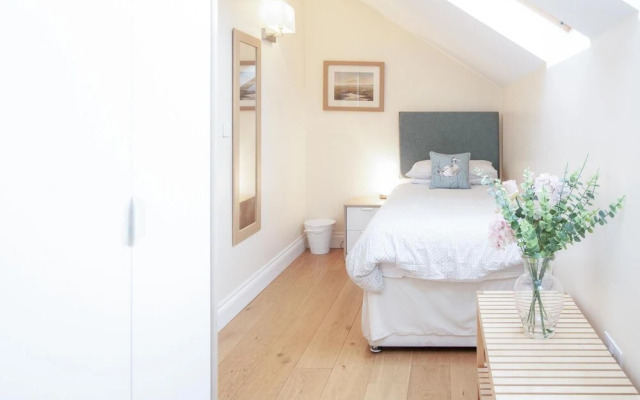 The Chaffhouse - 4 Bedroom - Llangenith