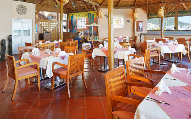 Sea of Cortez Beach Club