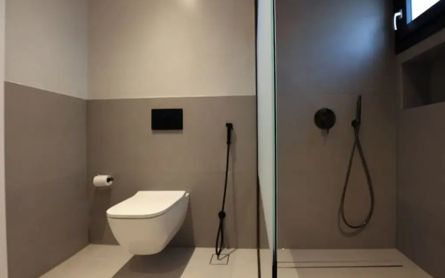 Limi Deluxe Suites
