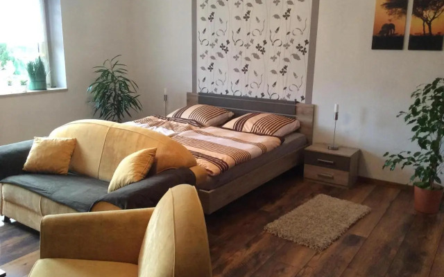 Ferienwohnung in Neustrelitz Mit Garten Und Grill