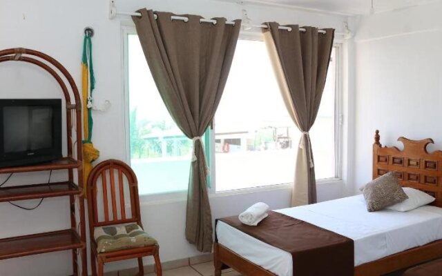 Hotel Arrecife Chachalacas