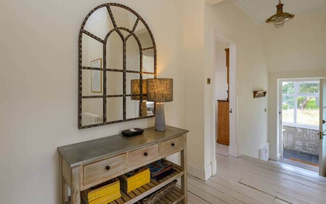 Forthview - Traditional 2 Bedroom Apartment