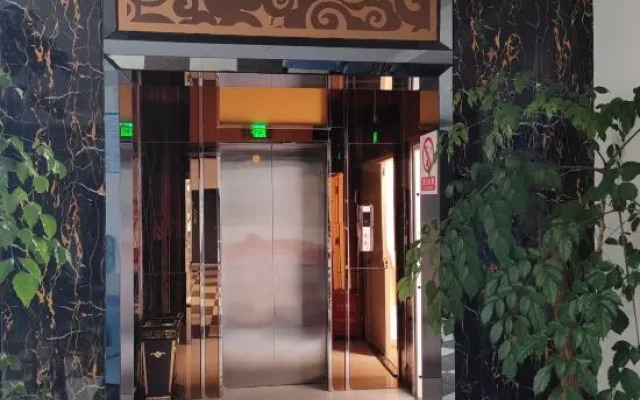 Tonghai Shiguang Hotel