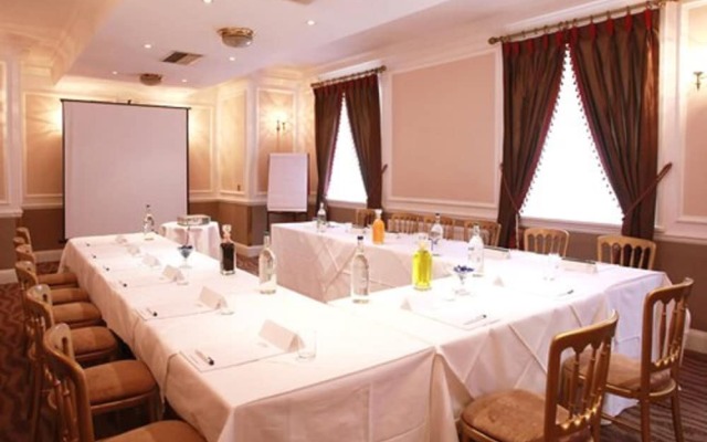 Old Palace Lodge Hotel