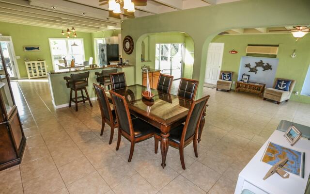 5670 Williams Dr. - M