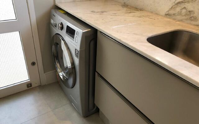 Casa 4 suítes Jurere Internacional