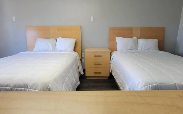 Superlodge
