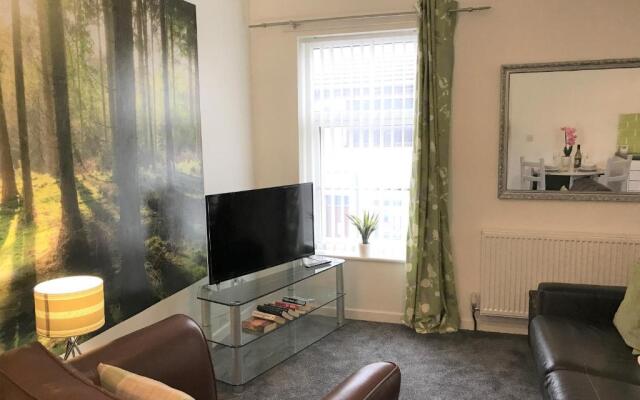 Restful 1-bedroom Flat in St Helens