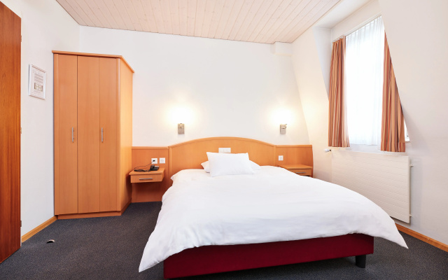 Central City Hotel Rochat