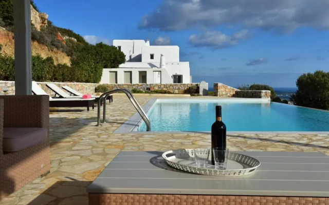 Aesthesis Villa - Naousa- 6pl - Amazing View