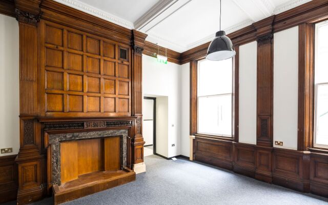 Tune Hotel Liverpool - Image 2