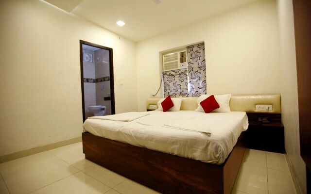 FabHotel Travellers Inn Gomti Nagar