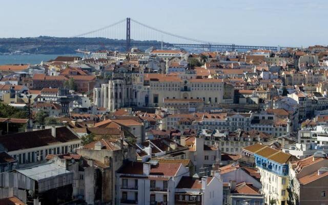 Cosy Flat In Historic Lisbon Downtown