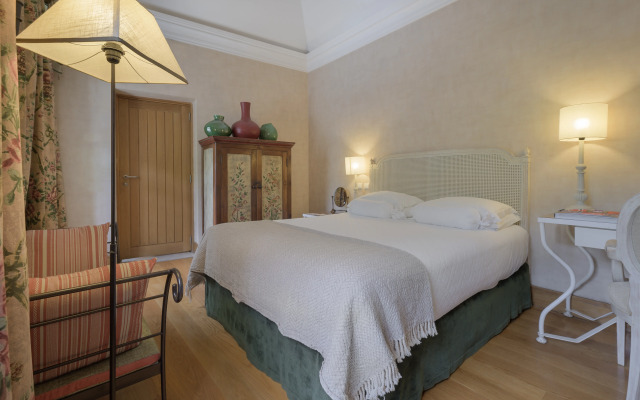 Solar Do Castelo, a Lisbon Heritage Collection