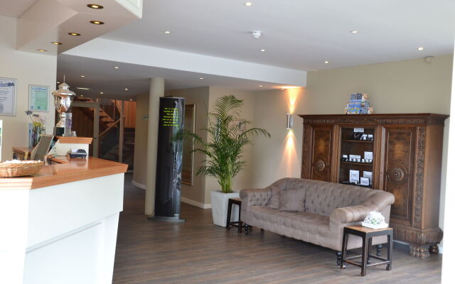 Fletcher Hotel - Restaurant De Witte Raaf