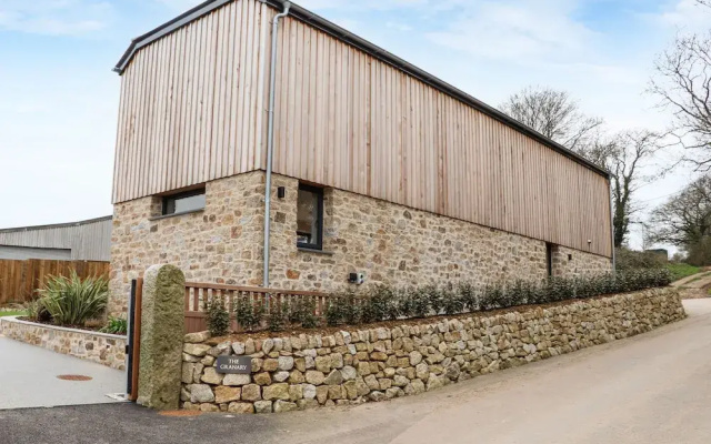 The Granary at Boskensoe Barns