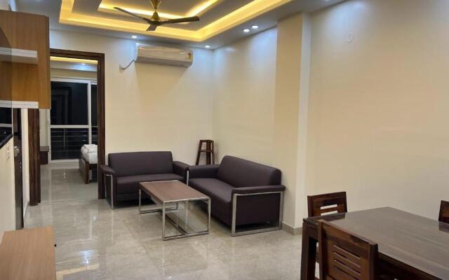 Lime Tree Two Bhk Service Apartment Golf Course Road Gurgaon