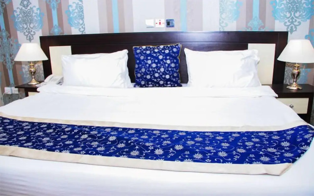 Psalm Hotel