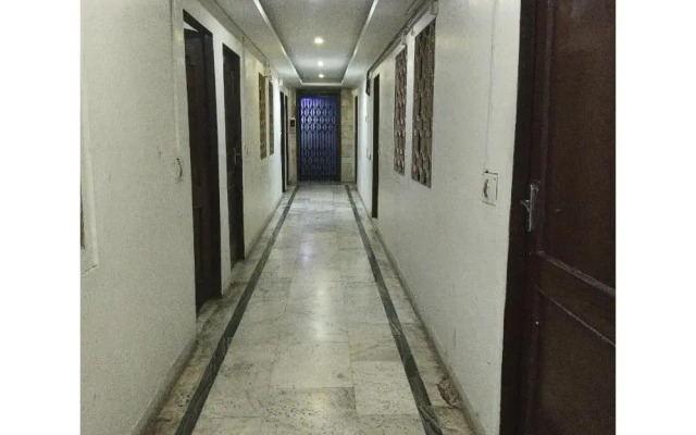Oyo 40431 Hotel Amar Prem