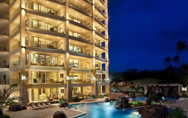 Ocean View, Luxury Penthouse at Diamonte del Sol 702N by RedAwning