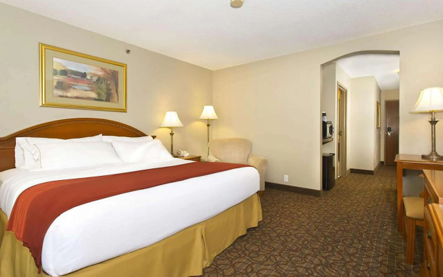 Spark by Hilton La Crosse Onalaska
