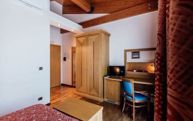 Hotel Ristorante Il Poggio