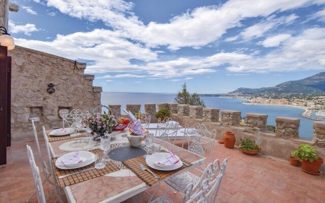 Flat 2 Bedrooms 1 Bathroom - Grimaldi