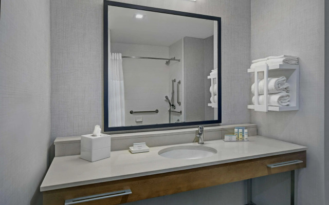 Hampton Inn Midland South